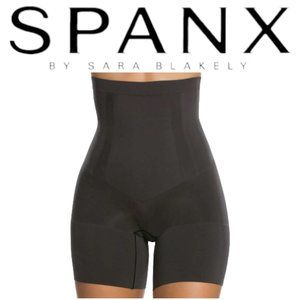 NEW OnCore High-Waisted Mid Thigh Short